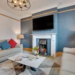Ellingham House